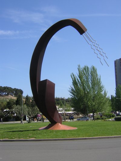 Escultura urbana en Cerdanyola del Vallès